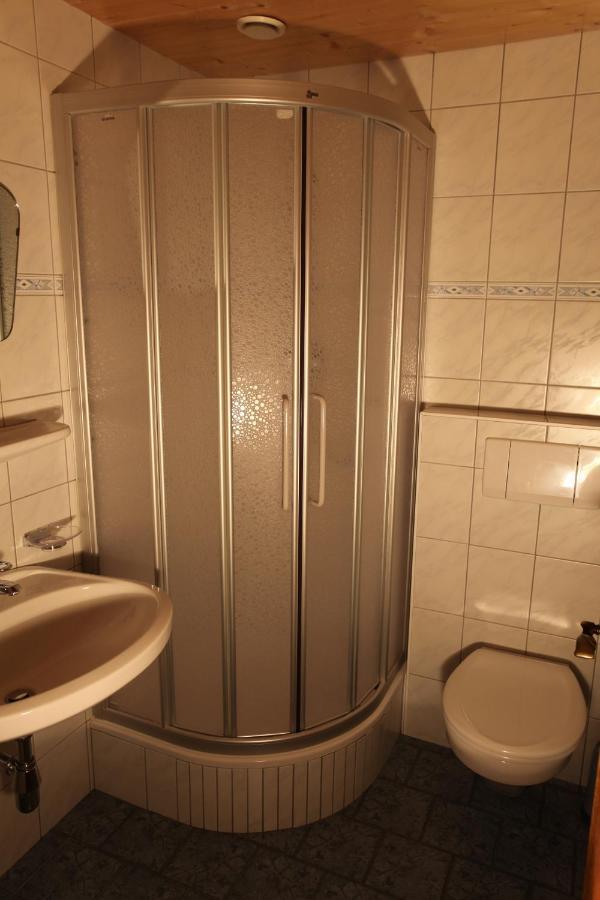 ホテル Haus Helga カップル エクステリア 写真